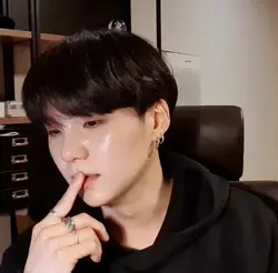 yoonminimde yoonmini