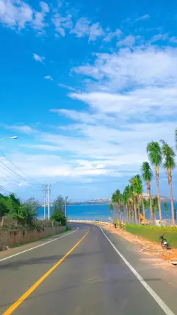 Bầu trời xanh 