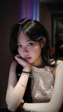 Dễ khóc & nhõng nhẽo