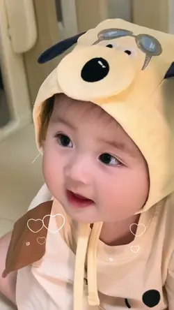 Mẫu Em Bé 1 Video