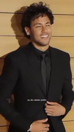 Eu de cabelo pretin
