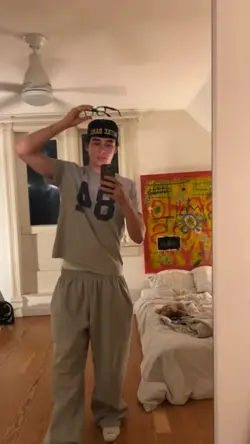 BOOMERANG