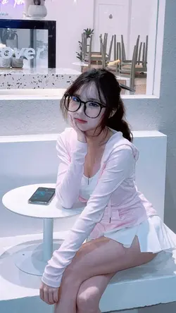 2pics QT33609091352