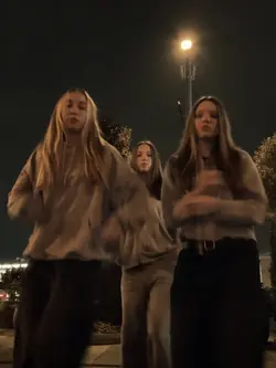 slowmotion dance