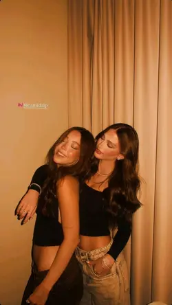 Bestfriend Moments 