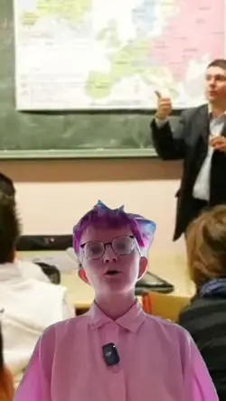 Pov : les profs XD