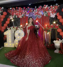 #ladyinred