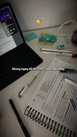 MẫuĐề thi THPT 2025