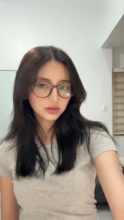 Modelong Charing 