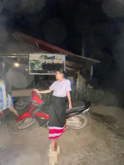 แต่อย่างน้อย