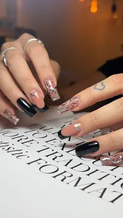 NAIL LUXURY 