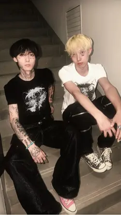 1 ẢNH + MÀU