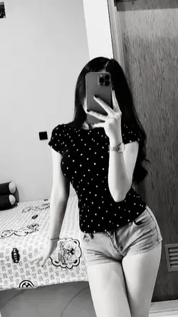 kece hitam putih