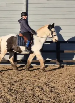 me riding Tubs <3