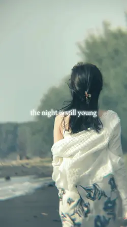 the night is still