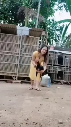 fotoin cewe jatuh 
