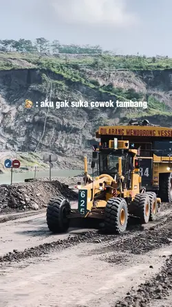 Aku ngak suka cowok.