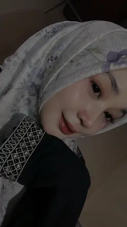 Lirik Ajeebah