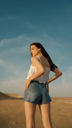 1 videos 3 photos