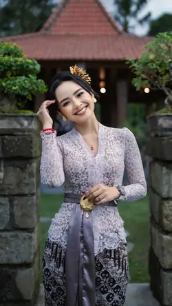 Lagu Jawa kebaya 