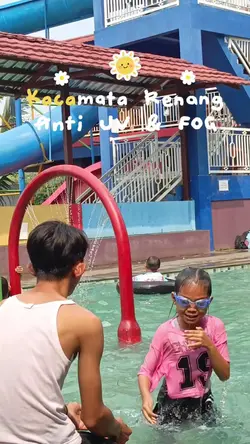 kacamata renang