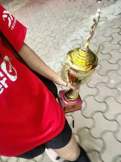 lirik the champions 