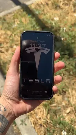 Eww Tesla 🗑️ 