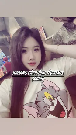 Khoảng cách tình yêu