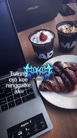 JJ 1 FOTO X LIRIK