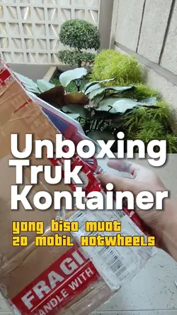 Unboxing Mainan