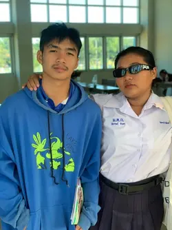 เขาบ่กล้าเปิดโตมีงดอ