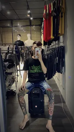 1/10 nhạc cuốn màu 