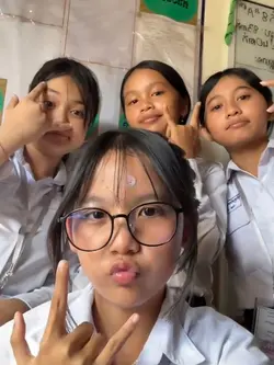 Cute ot | Live Photo