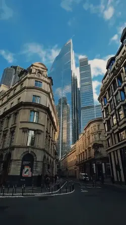 City vlog trend