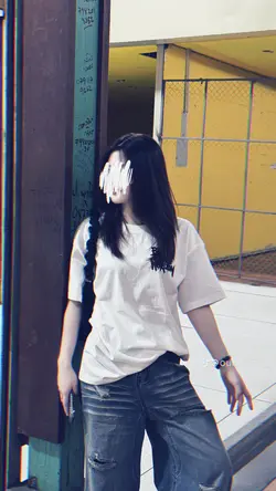 Stiker bisa digeser