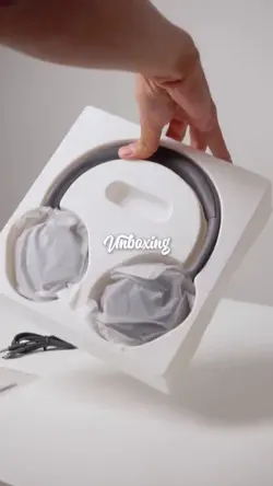 Unboxing Headphone