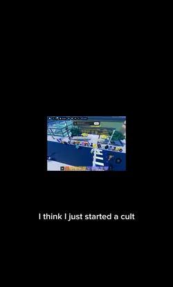 I LOVE ROBLOX . 
