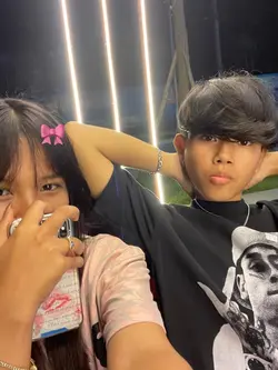 with ss😭🎀