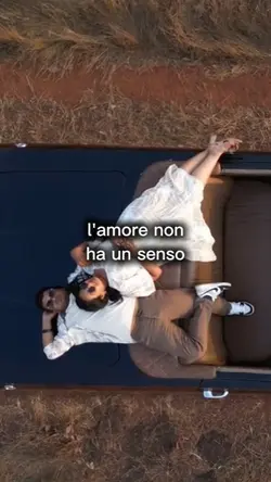 L'amore esiste frasi