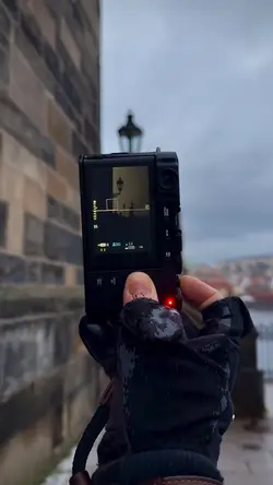 17Clip photography