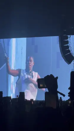 Daniel Caesar in MNL