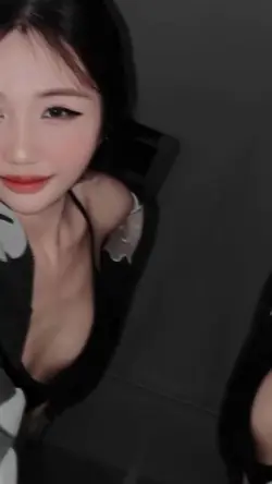 BEAT 2 ảnh vòng lặp 