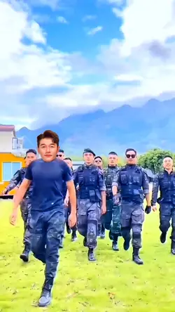 Lính