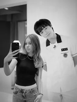 photo with yeonsieun