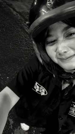 hitam putih pun