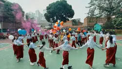 Perpisahan cinematic