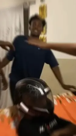Colis piégé 🤷🏾‍♂️