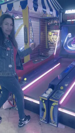 Arcade game video