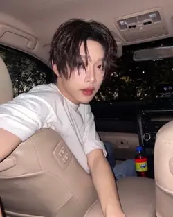 ว่ากันว่าดูนางให้ดูแม่