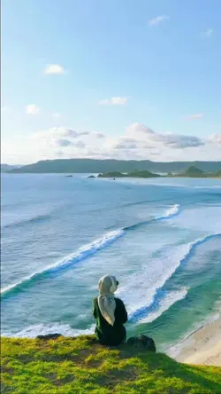 2 Video / 18 foto